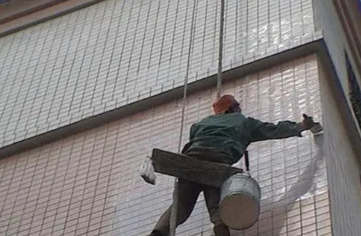 南充市卫生间漏水维修公司分享下南充市外墙防水的必要性。